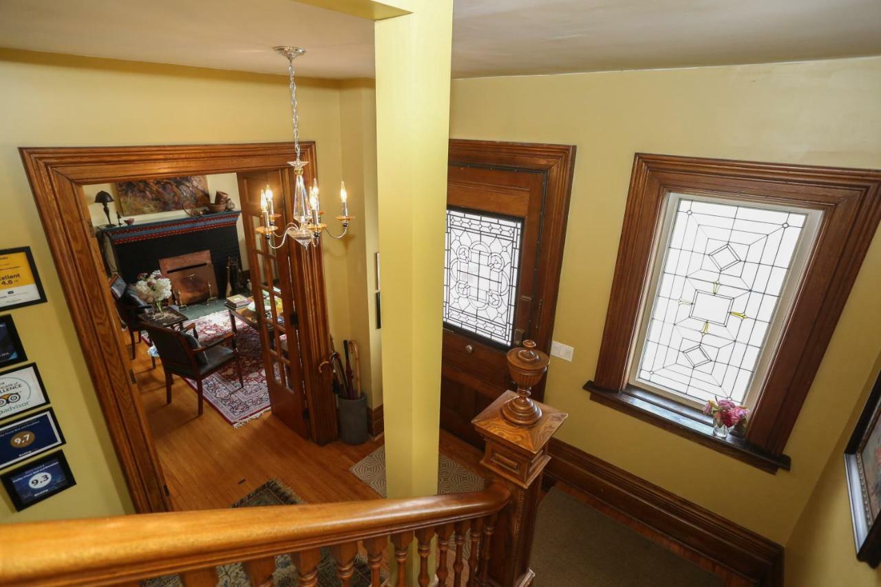 Danby House Bed & Breakfast Markdale Exterior photo